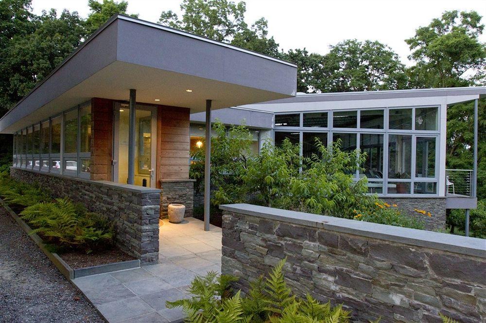 Buttermilk Falls Inn & Spa Milton Экстерьер фото